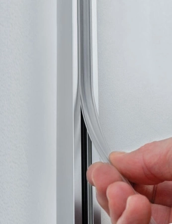 Maskownica do szynoprzewodu URail 68cm czarny / tworzywo sztuczne