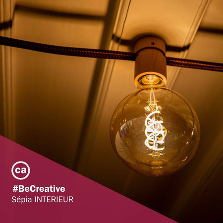 Kabel elektryczny do łańcuchów świetlnych w oplocie błyszczącym ZigZag Czarny - Bursztyn CZ22 Creative cables XZ15CZ22