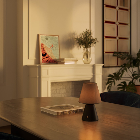 Przenośna i ładowalna lampa Cabless11 z żarówką Drop i kloszem Creative cables BCABLESS11-PARIME27-B02-CABLESS11-VN-PARIME27TEGRI-L