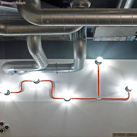Puszka elektryczna 3 otwory w kształcie litery T do Creative-Tube, aluminiowa obudowa Creative cables DER31