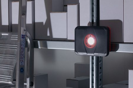 Outdoor Mobile Worklight IP65 5W 440lm 6500K 5V ładanie USB Ściemnialne