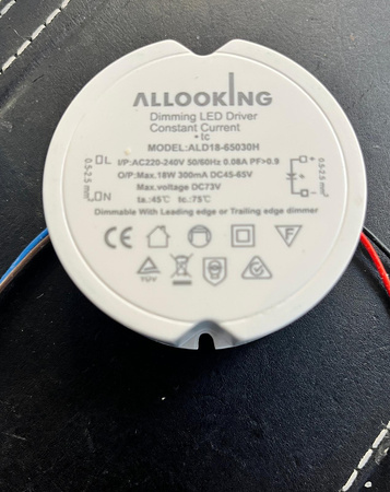 Zasilacz LED 18W 300mA TRIAC