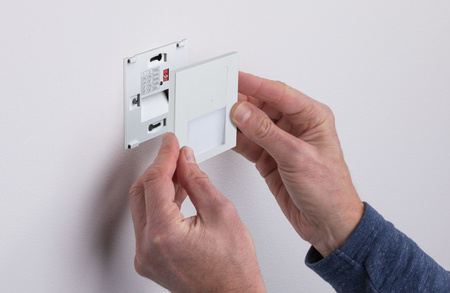 Oprawa przyschodowa TSARO LED czujnik ruchu i zmierzchu kwadrat 1x1,W 80lm 2700K IP20 230V biały matowy / tworzywo sztuczne PAULMANN PL80002